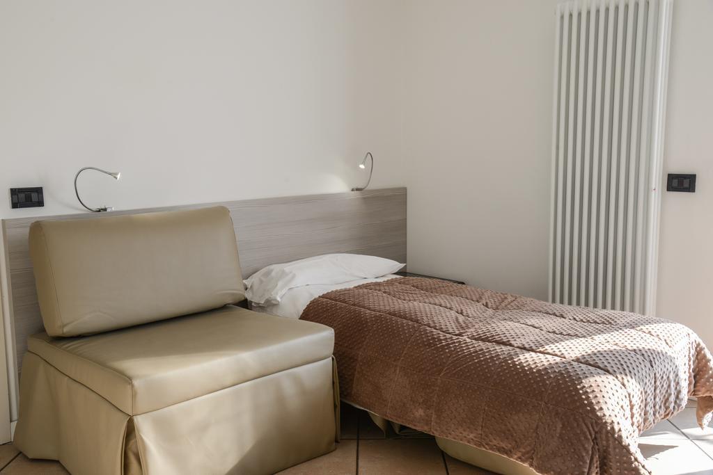 Residence Franca B&B Arco Szoba fotó